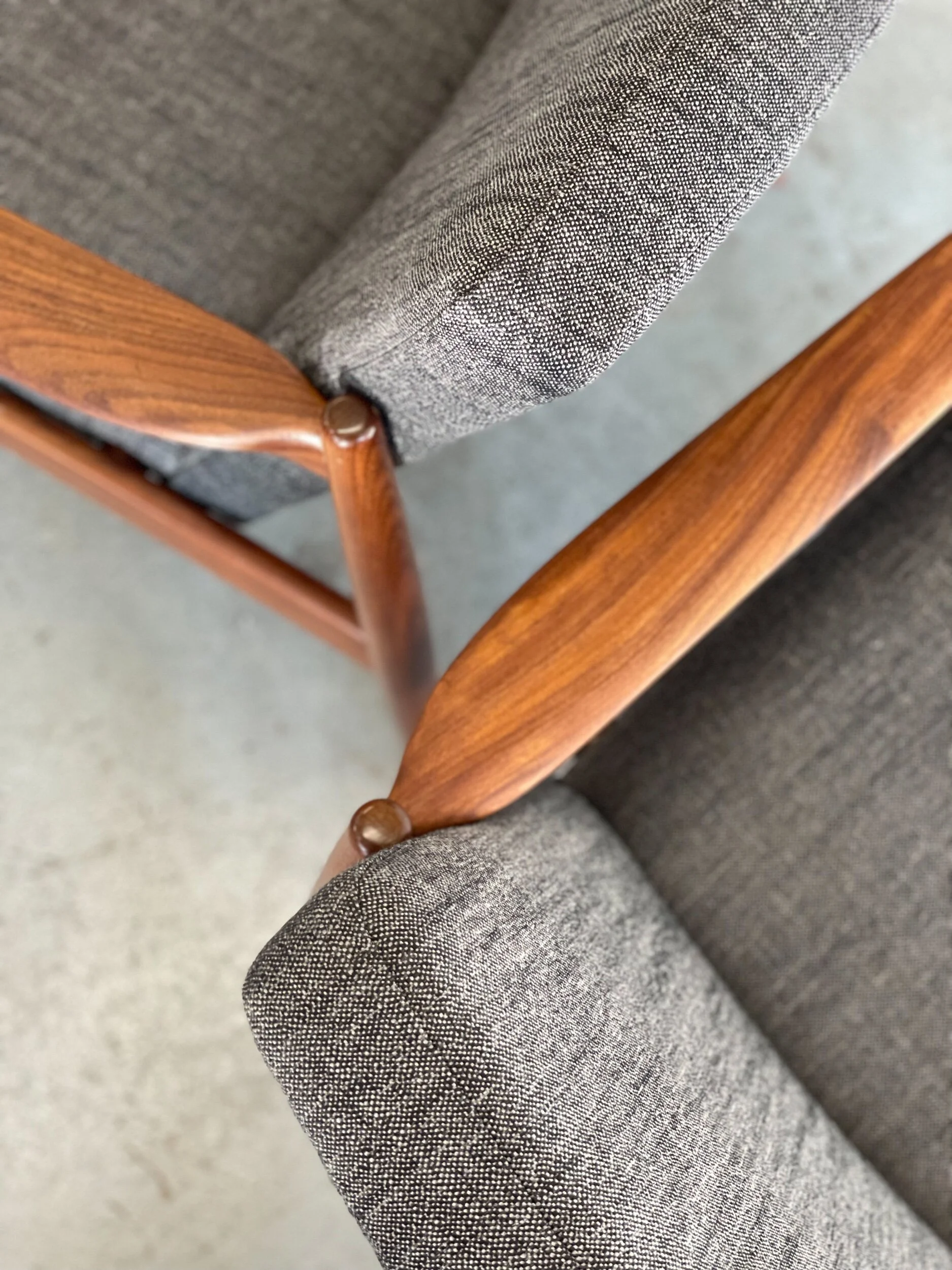 F83F841D-A2EC-4179-8664-D262AC64AA05