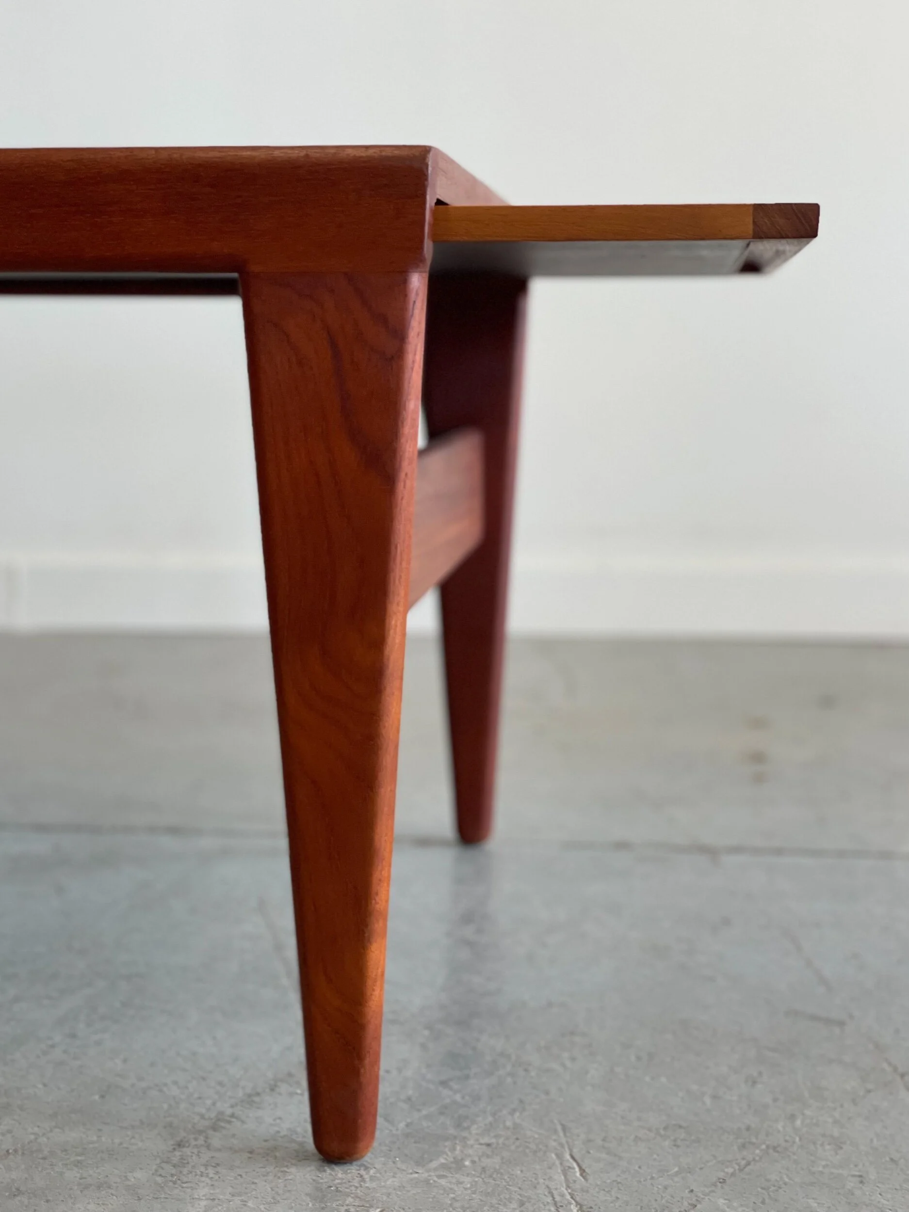 2B5D7A2B-697B-4836-8251-9DDF6CCC4A8C