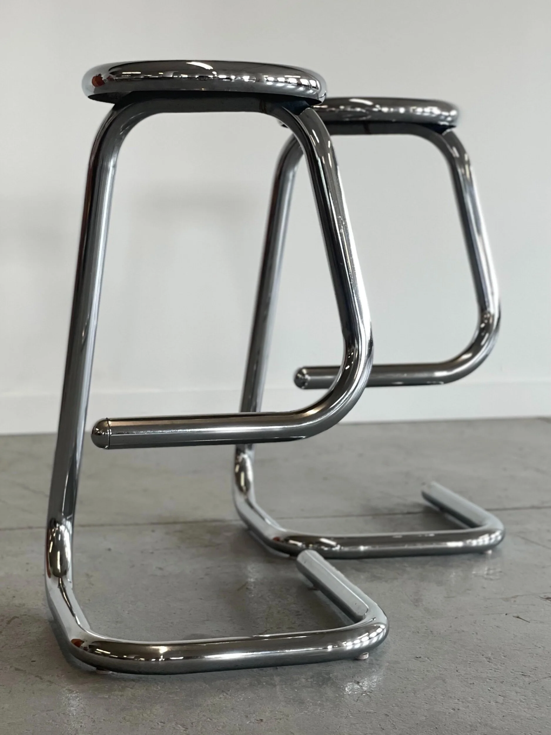 F5873650-8CAA-4F9A-8C2E-EA7E3FD12906