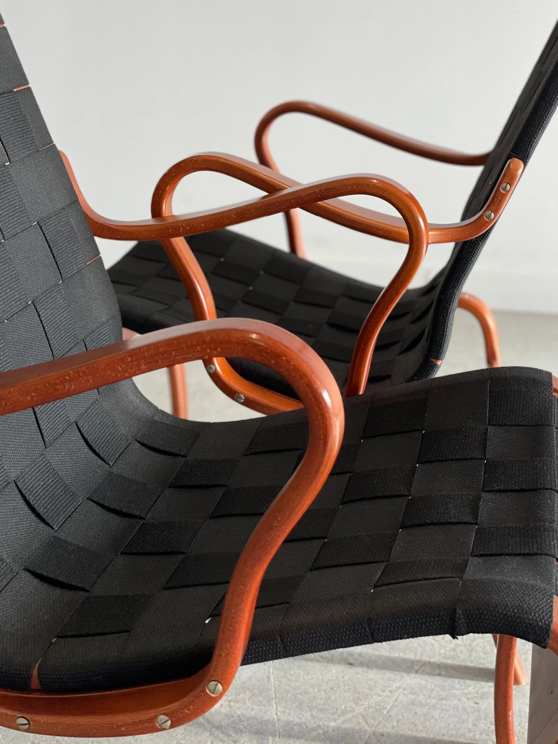 B7557DE7-6BEA-455A-B366-6D7CF89E6C6B