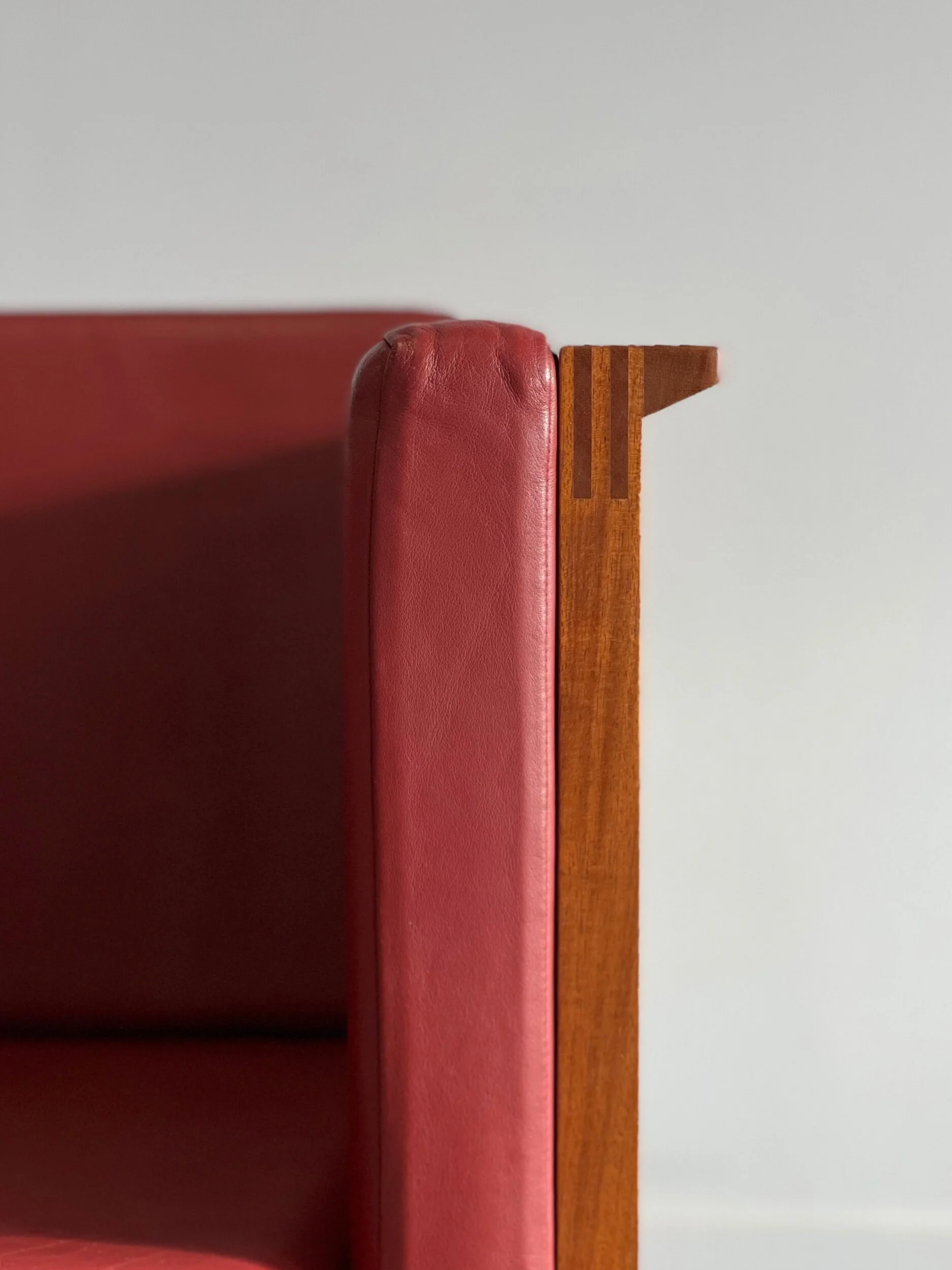 E7F044D0-41FB-4142-8BE8-06DFF9C89807