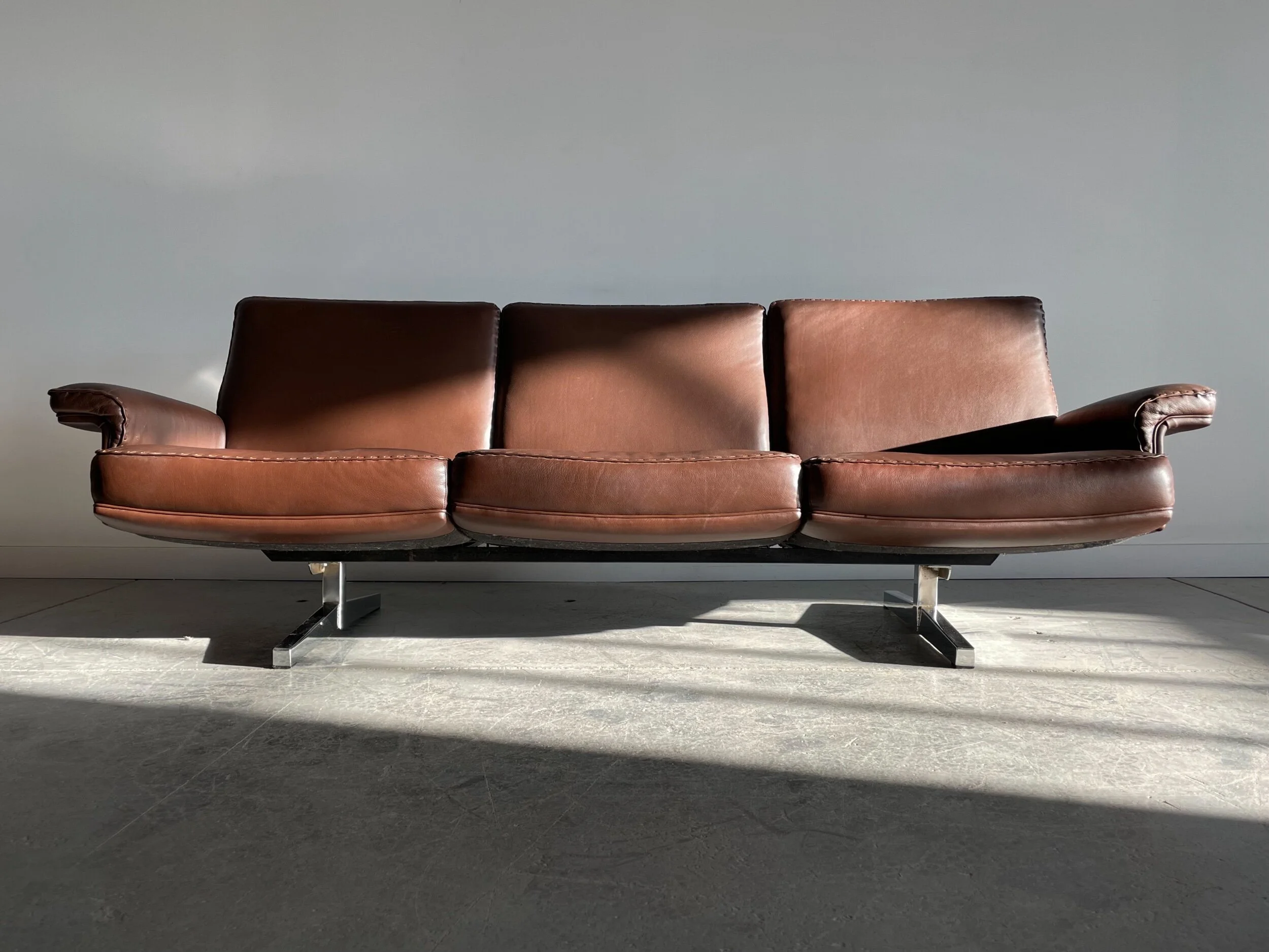 8EF60E24-0C9C-4B02-ABAA-EF940B1DE546