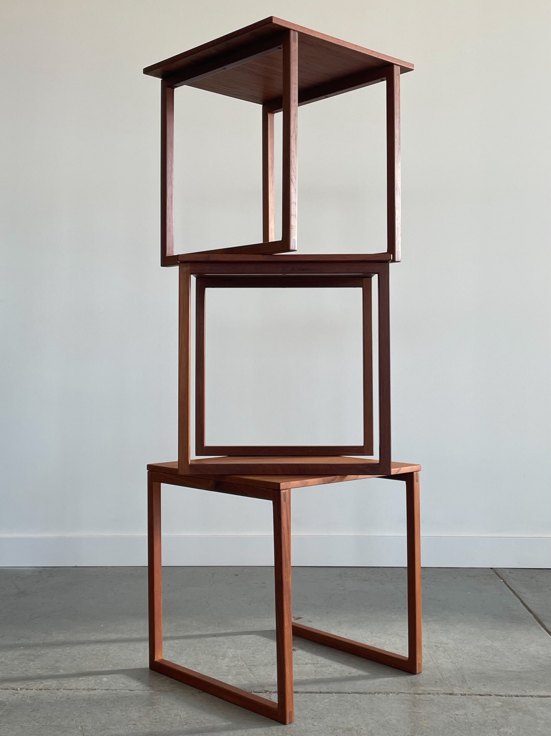 9645F9B5-0DD4-4114-B626-2C2D4E802F75