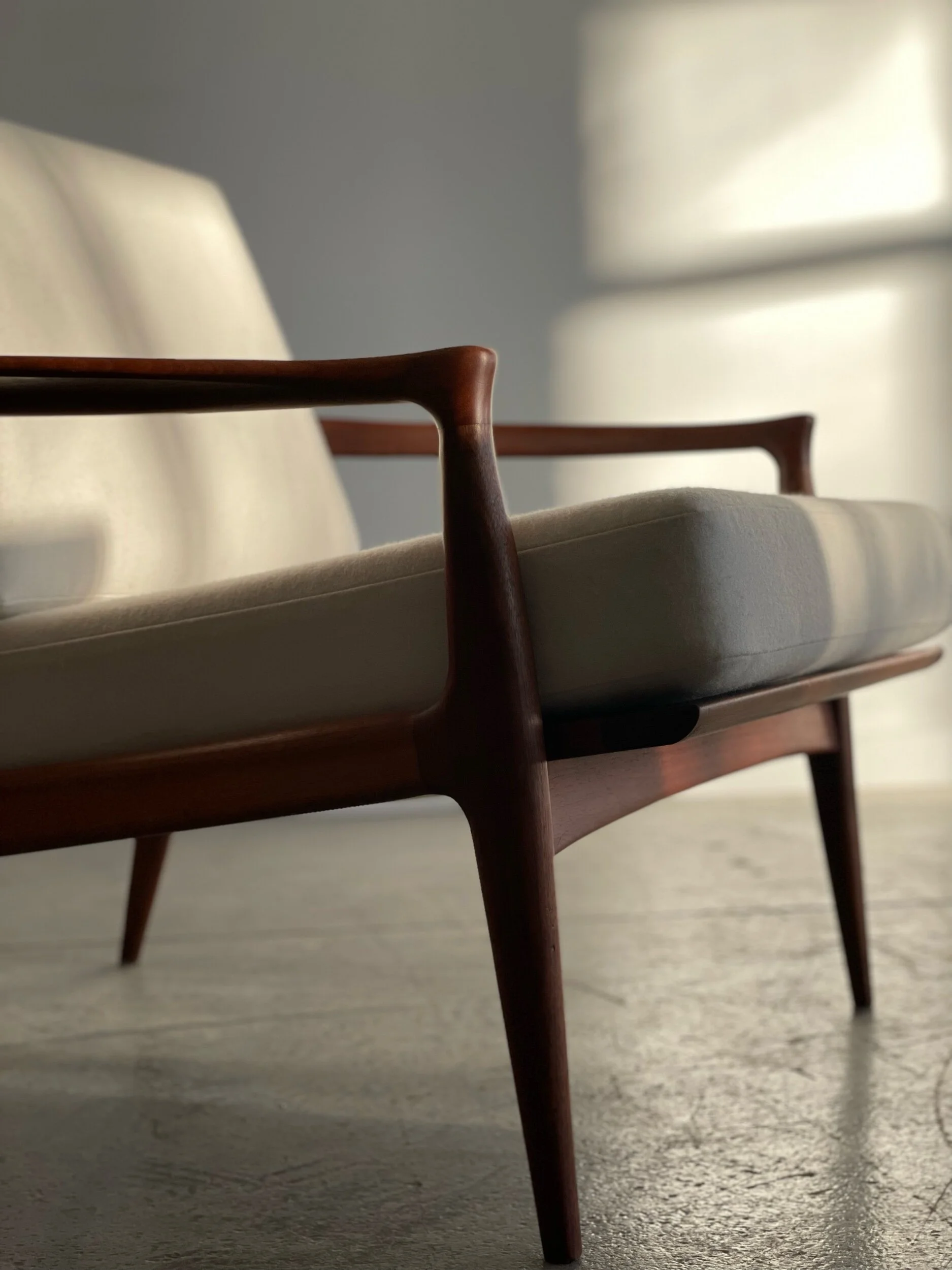 B843A97B-8DDD-47C2-95BC-E11D11E6883F