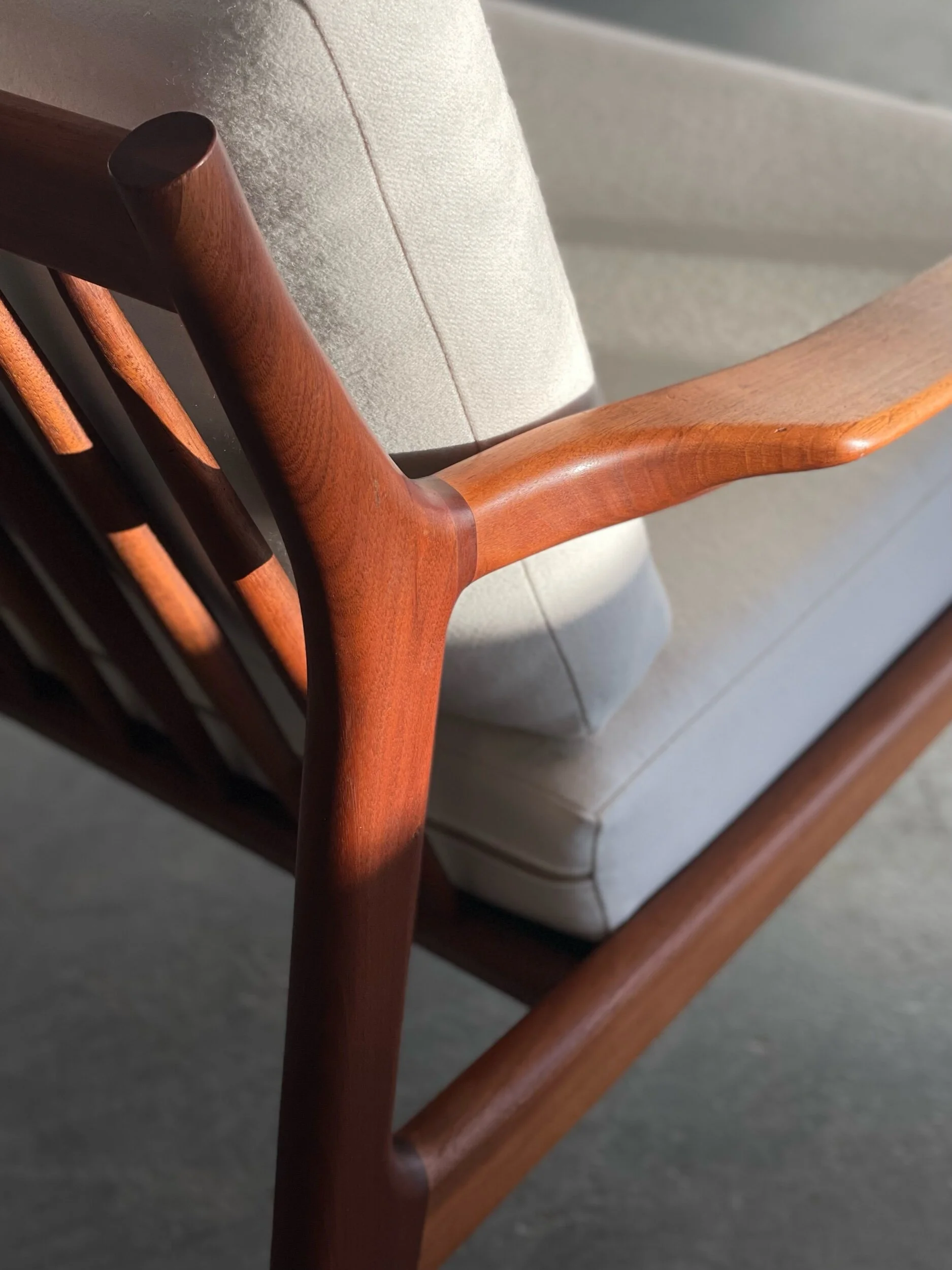 E028C53F-8D0B-4788-8FA4-0BF55188D77C