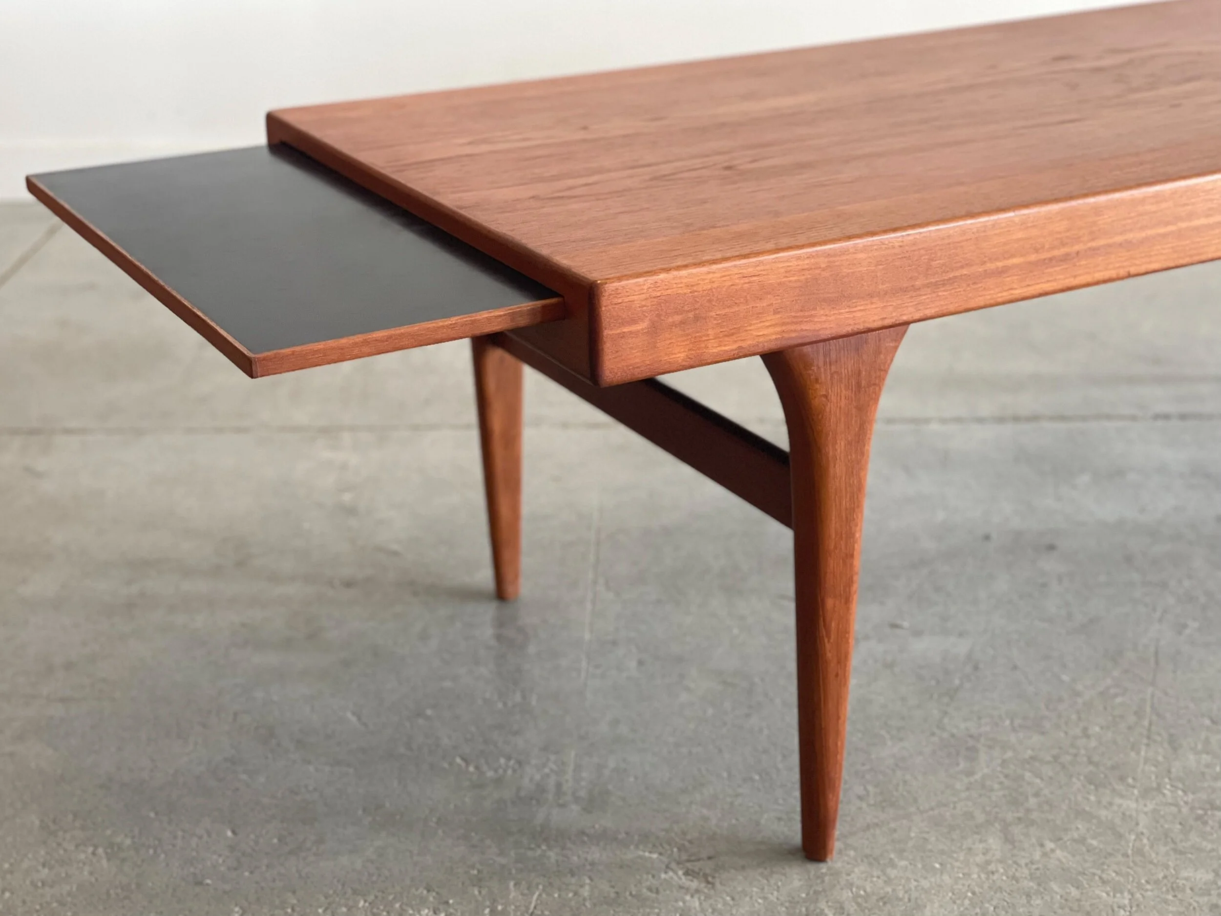 6D11A7E5-21AF-4482-AD9C-10926356A6B1