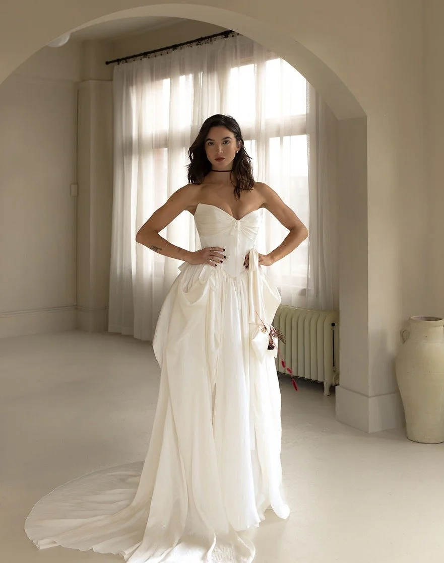 Ouma Aurora (sampled in size 8)