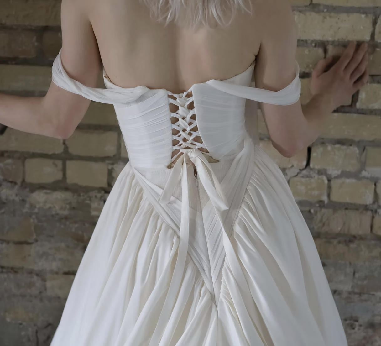 Cecelia (sampled in size 10)