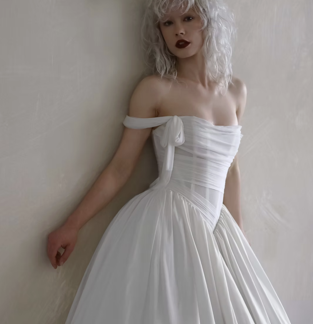 Cecelia (sampled in size 10)