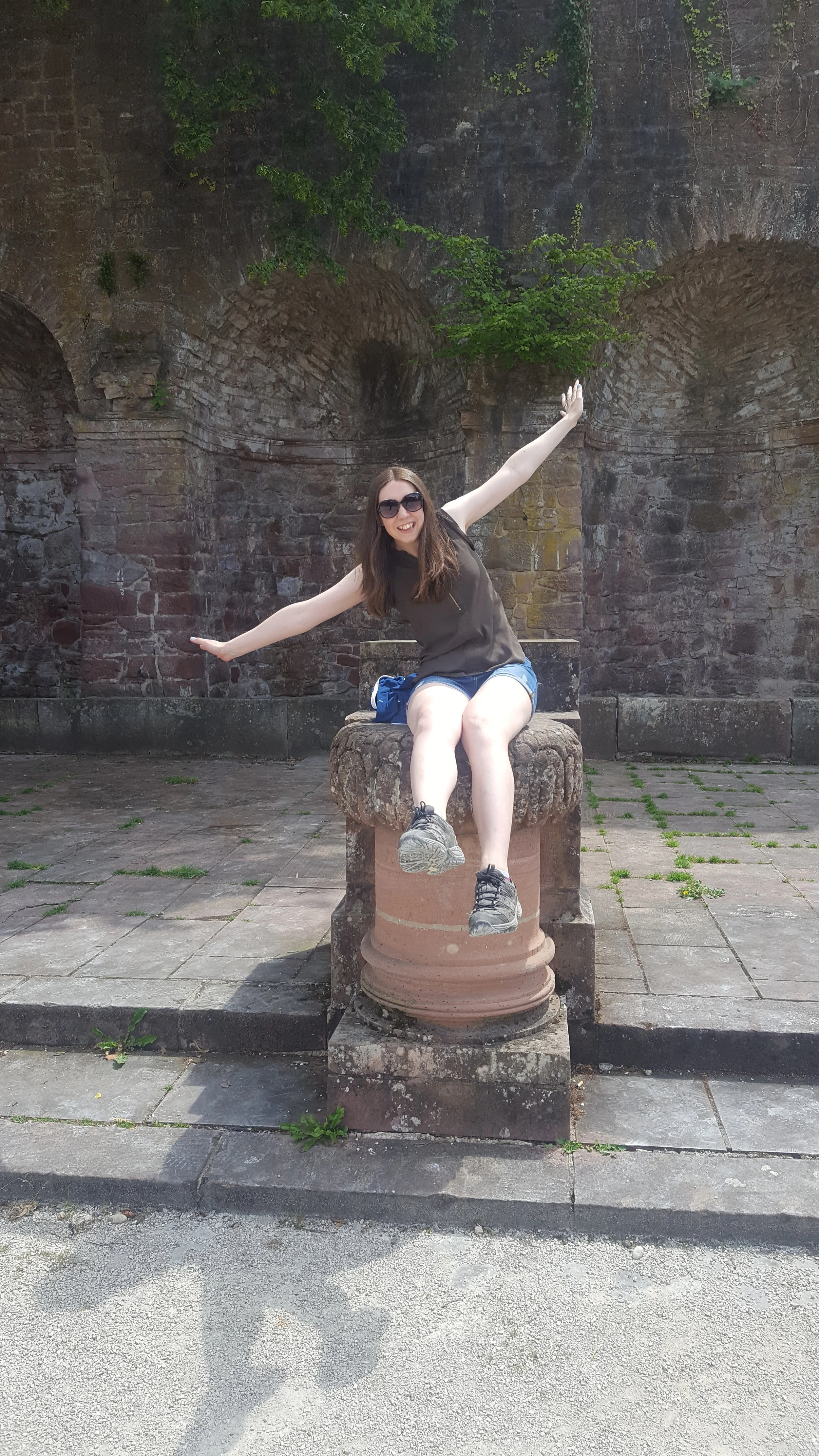 She is cute on an old thing