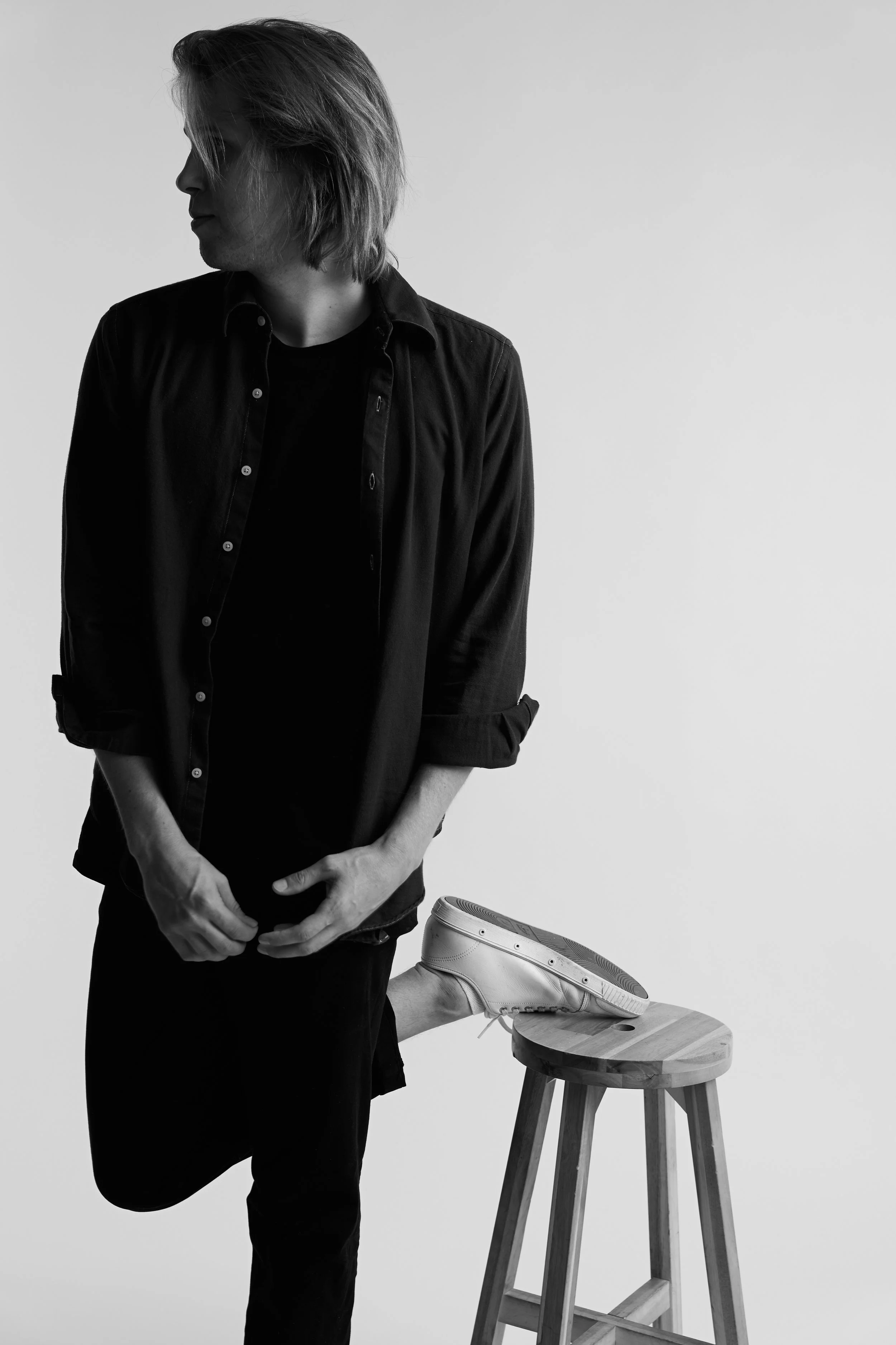 211111_Mansionair_HighRes-SELECTS_Credit_maclay-heriot_211103 Mansionair Dom Dolla05400407.jpg