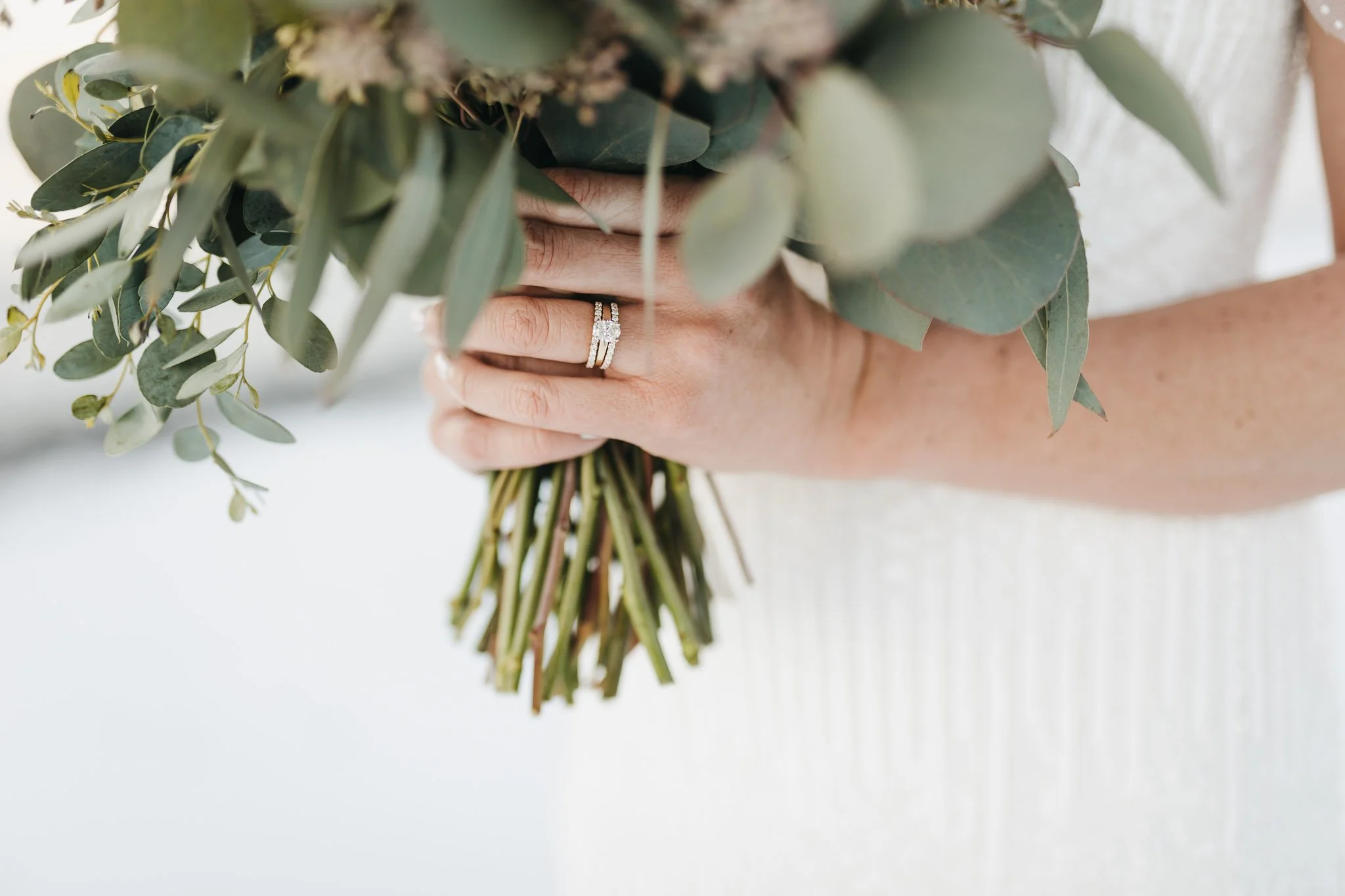 AlyssaBrookePhoto_UtahLakeBridals-3520.jpg