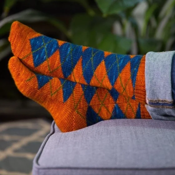 Diamonds+and+Rakers+Sock+pattern+from+Grey+Drizzle+Fibers