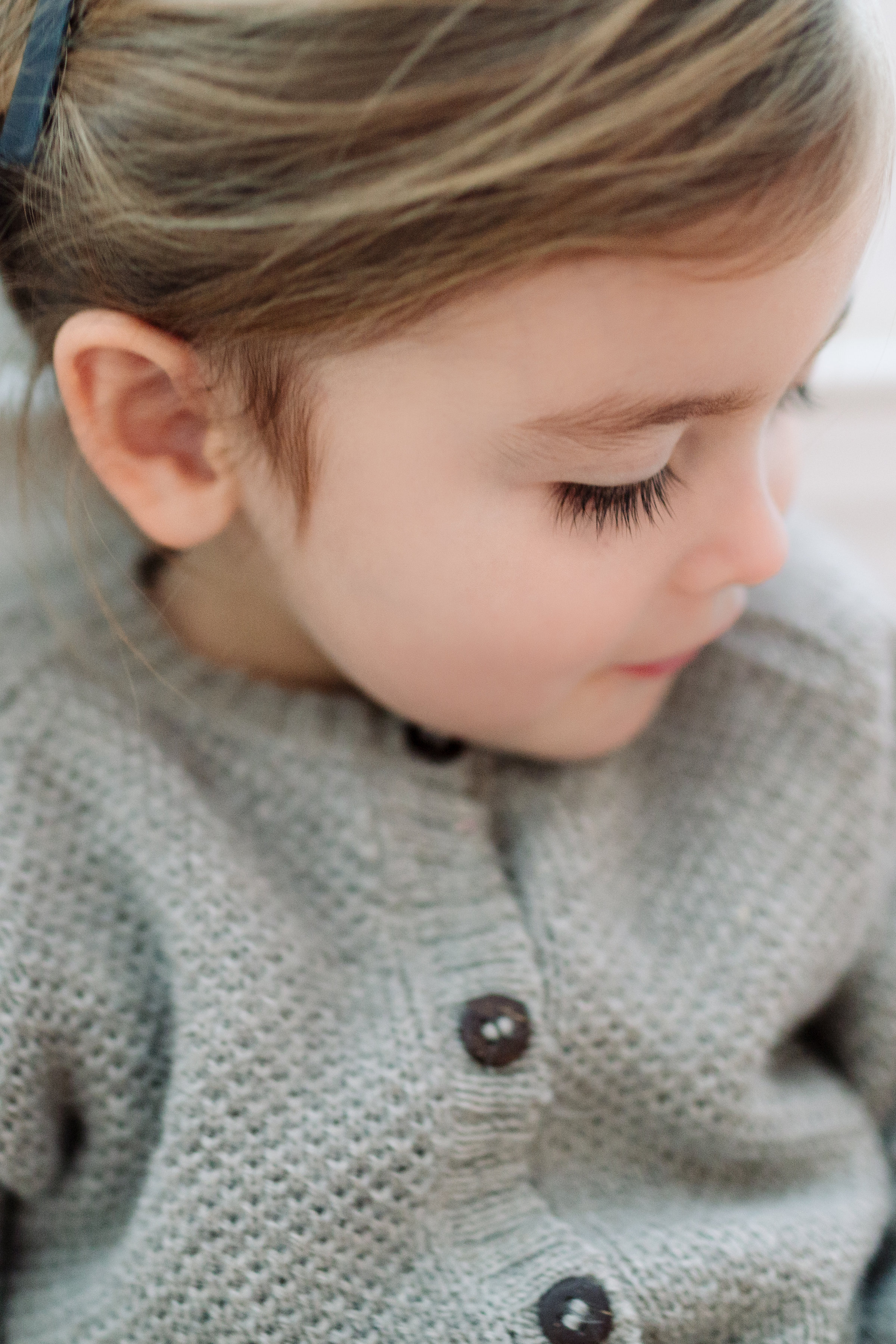 Cardigan Juana Grey detail (1).jpg
