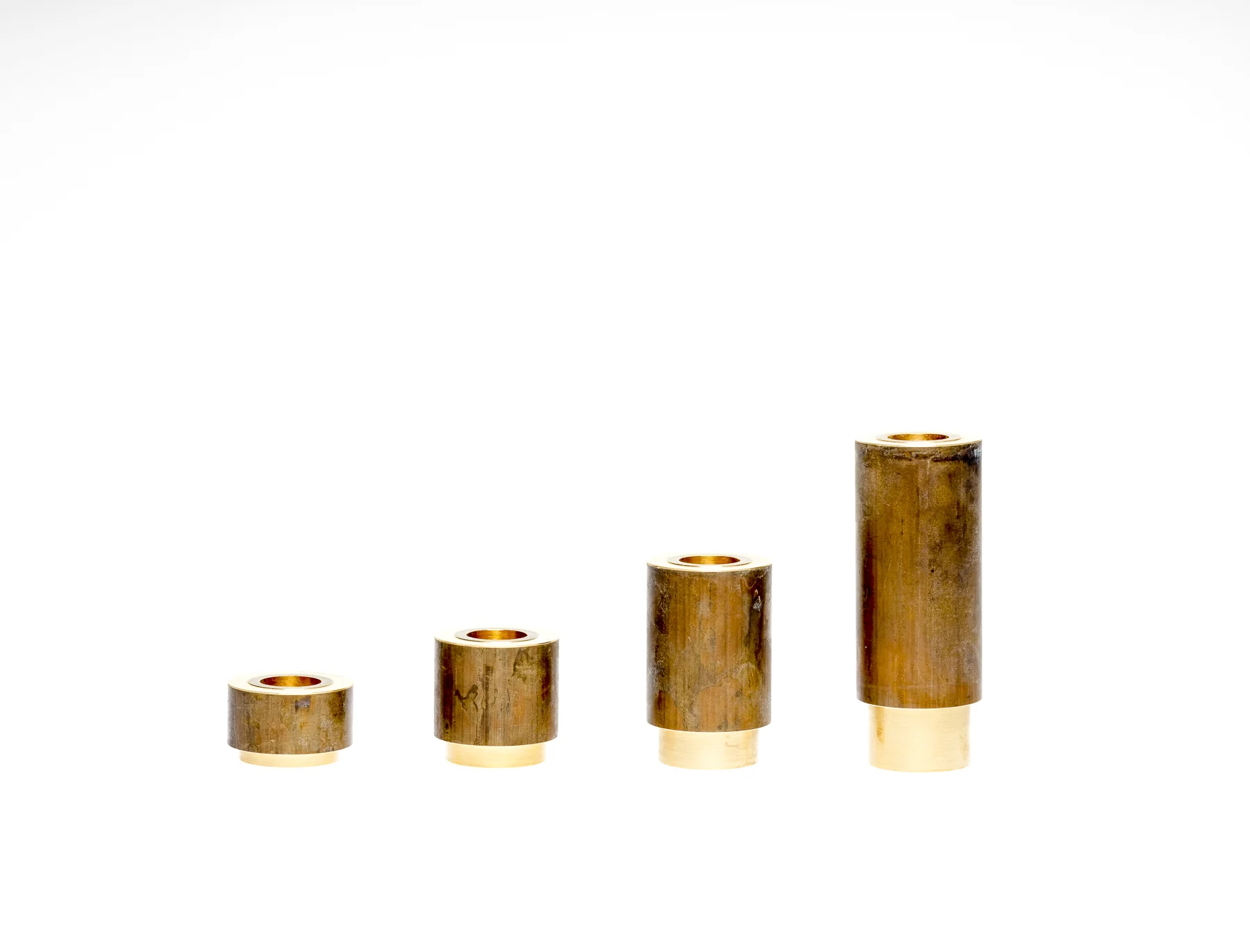 Kerzenständer-Candlestick, patiniertes Messing, braun, patinized brass, brown-5.jpg