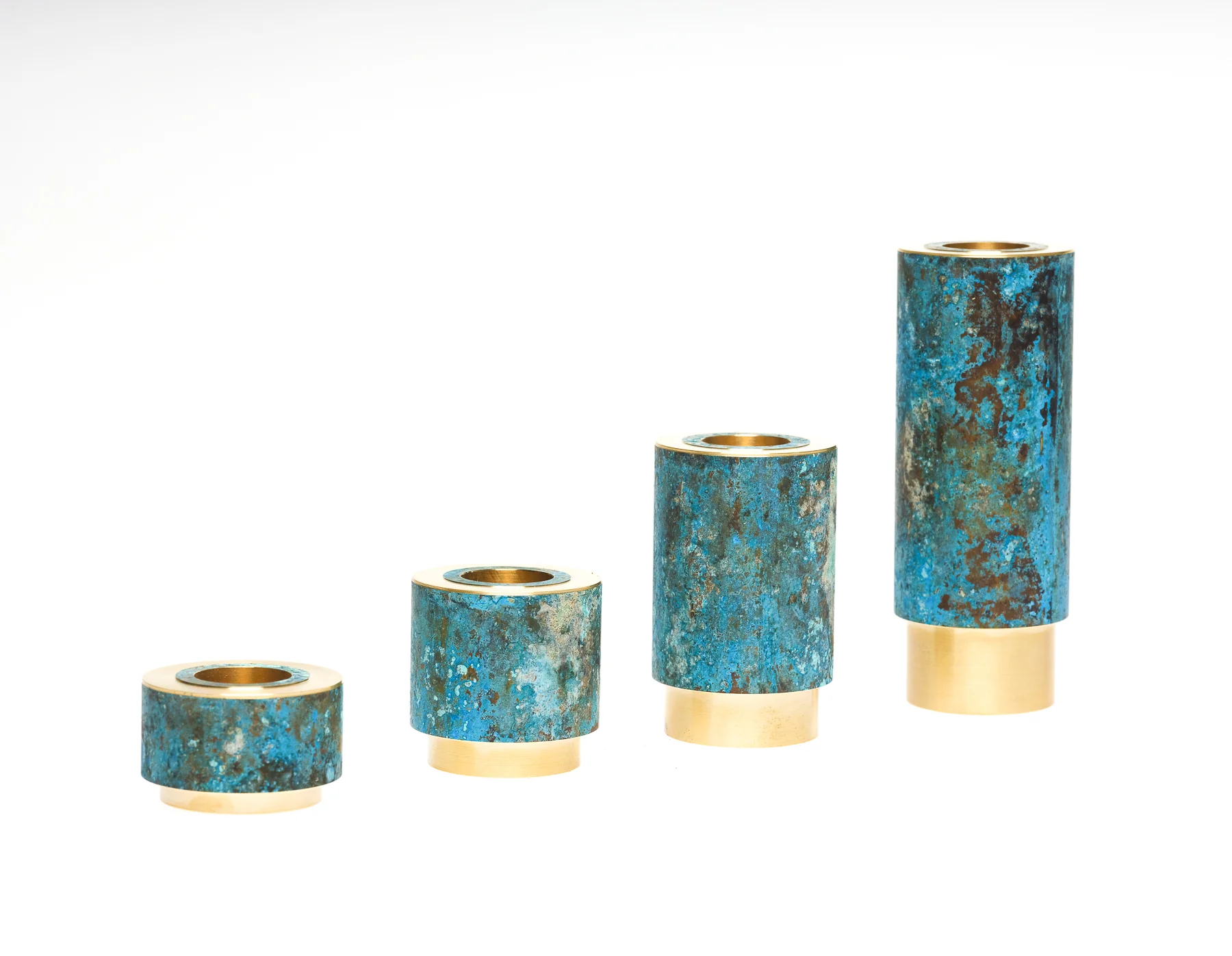 Kerzenständer-Candlestick, patiniertes Messing, blau, patinized brass, blue-2.jpg