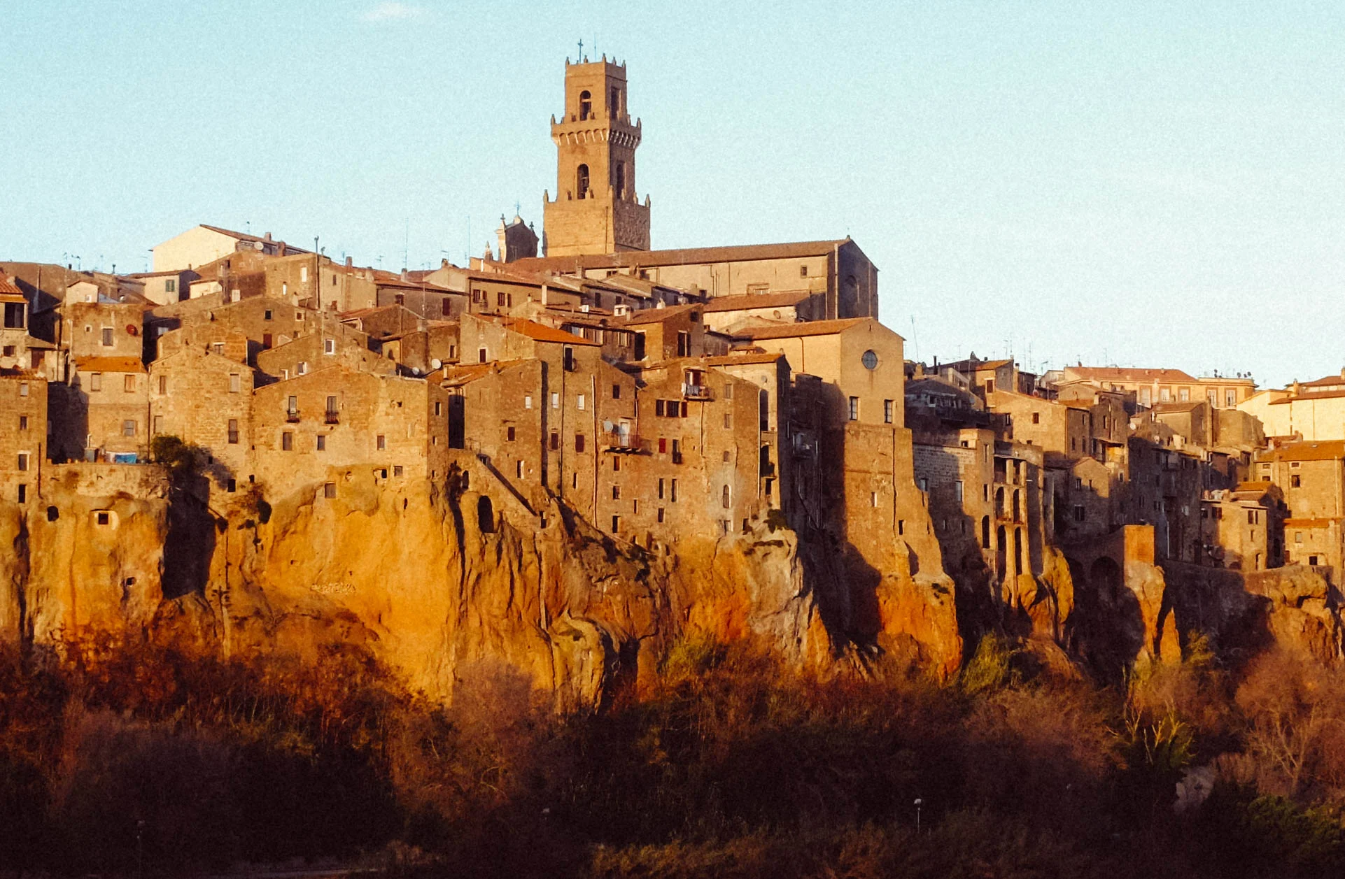 HOTEL WEEKEND_ HABITUAL_FILM_POSTCARDS_FROM_TUSCANY20.jpg
