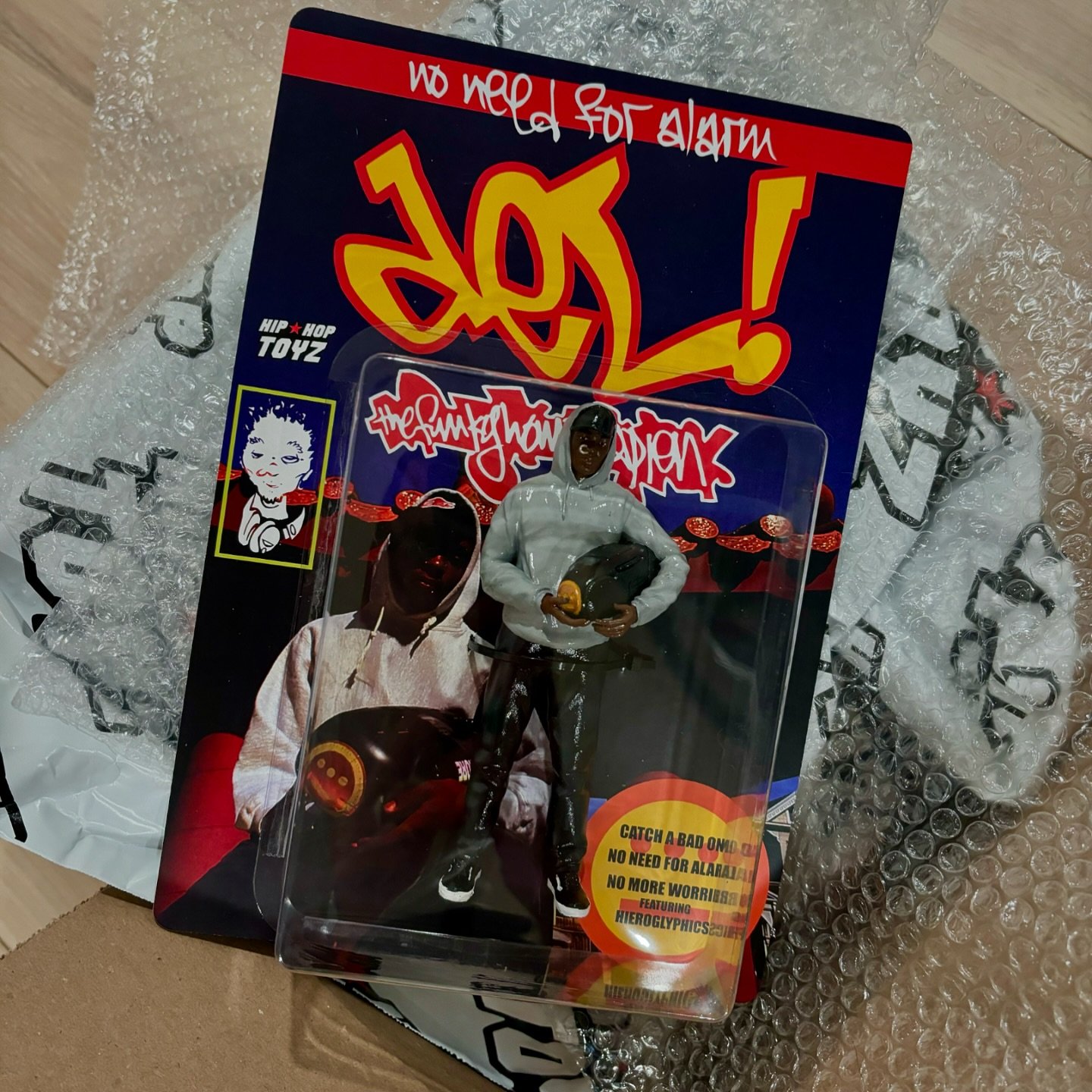 It took 30 years but we got the official DEL! Vinyl action figure, collab with the patnas over at @hiphoptoyz. Pre-sale went crazy, still time to cop this limited edition release in honor of No Need For Alarm&rsquo; turning 30. Link in bio 🚫🚨