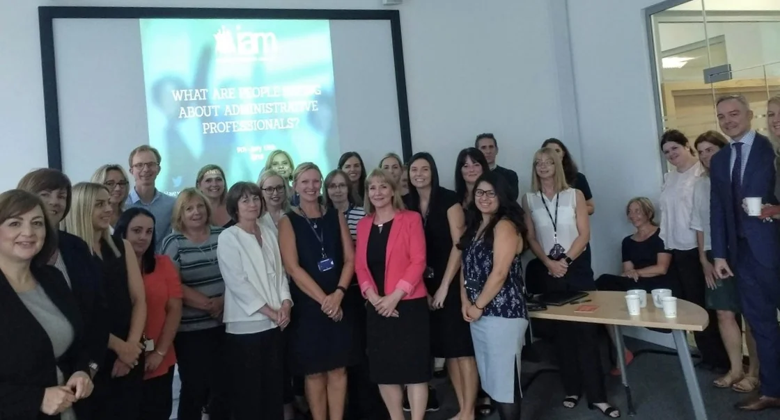 Leadership, Management and the Role of the Executive Assistant