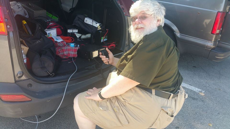 Looks like Dick is ready for Field Day! (Who isn't by this time?)