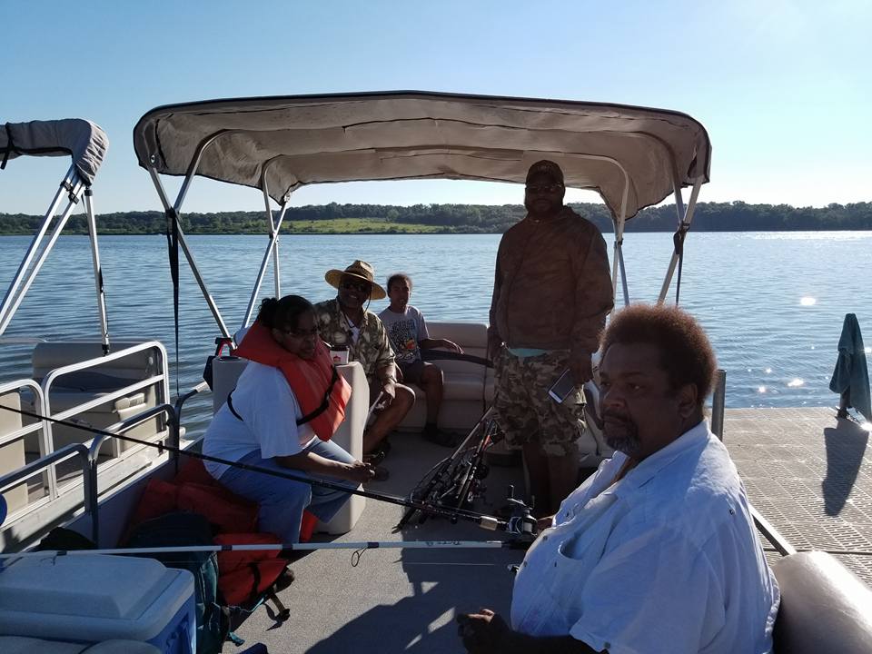 Patty (DSQ's wife), Steve (KB9DSQ), Alex (Patty and Steve's grandson), Gene Thompson, and Kelvin (W9BBQ). Ready to set sail on a 4-hour tour?