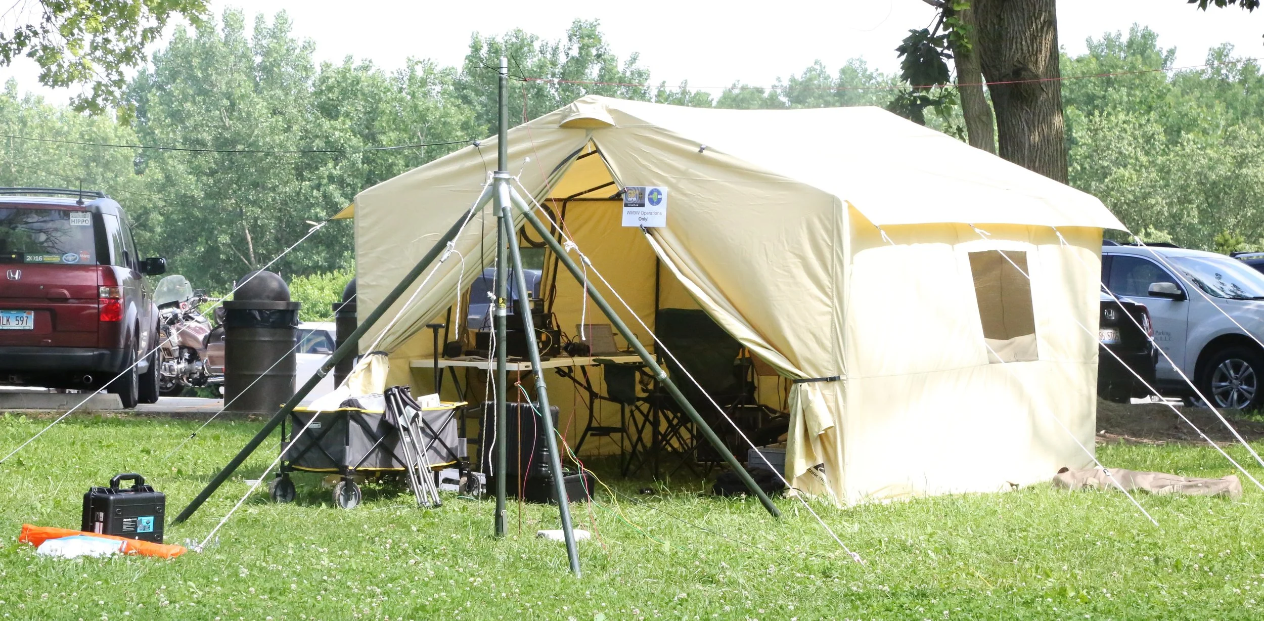radio field ops tent 2.jpg