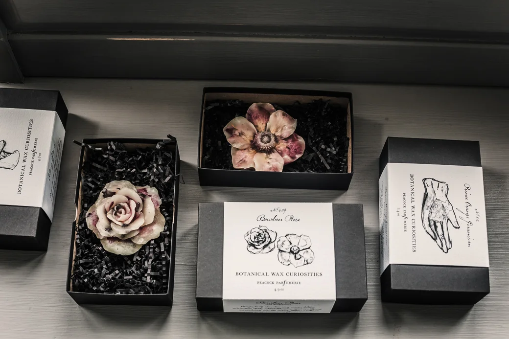 Beautiful Ways To Add Fragrance To Any Room