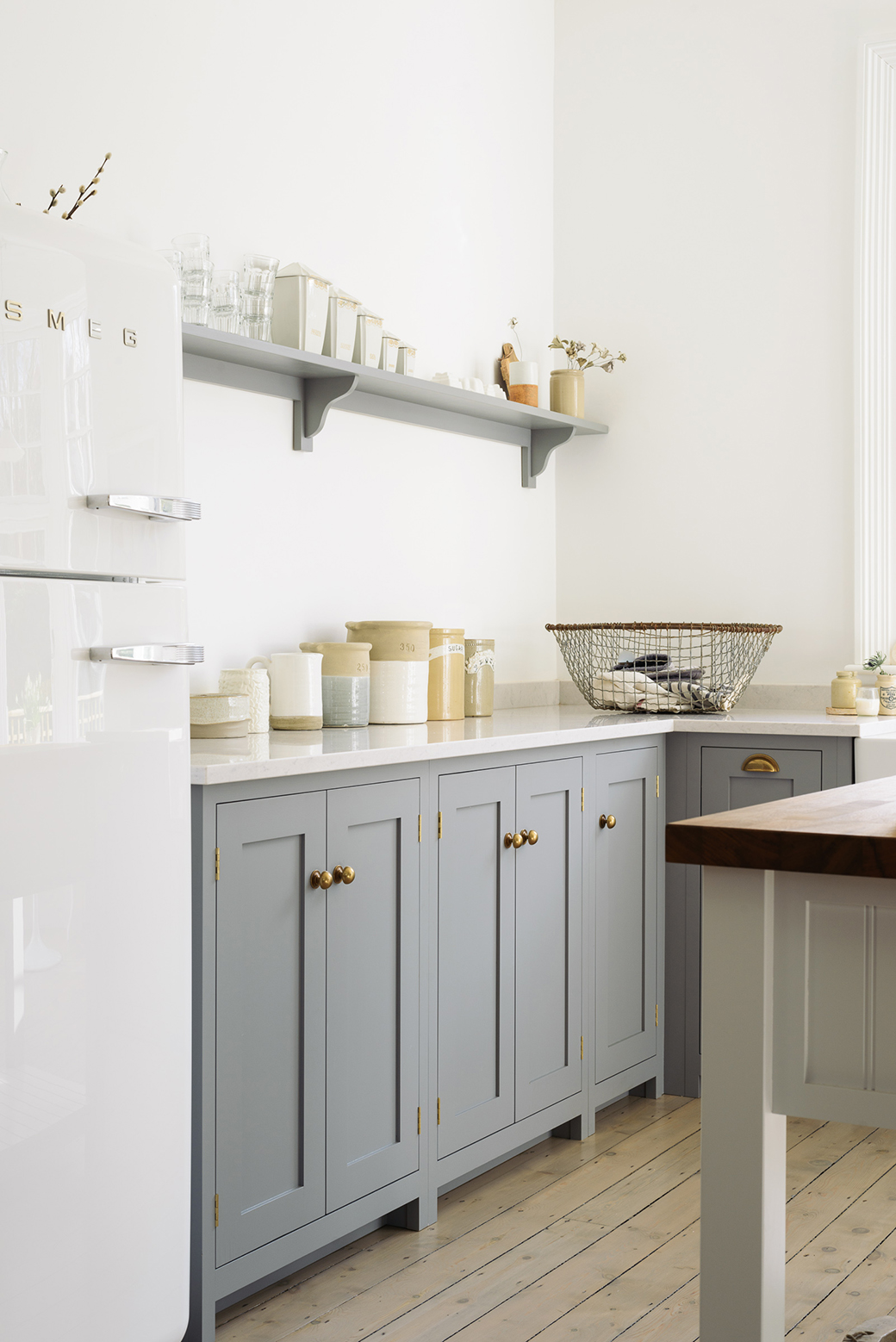 Guide to Creating a Country Kitchen