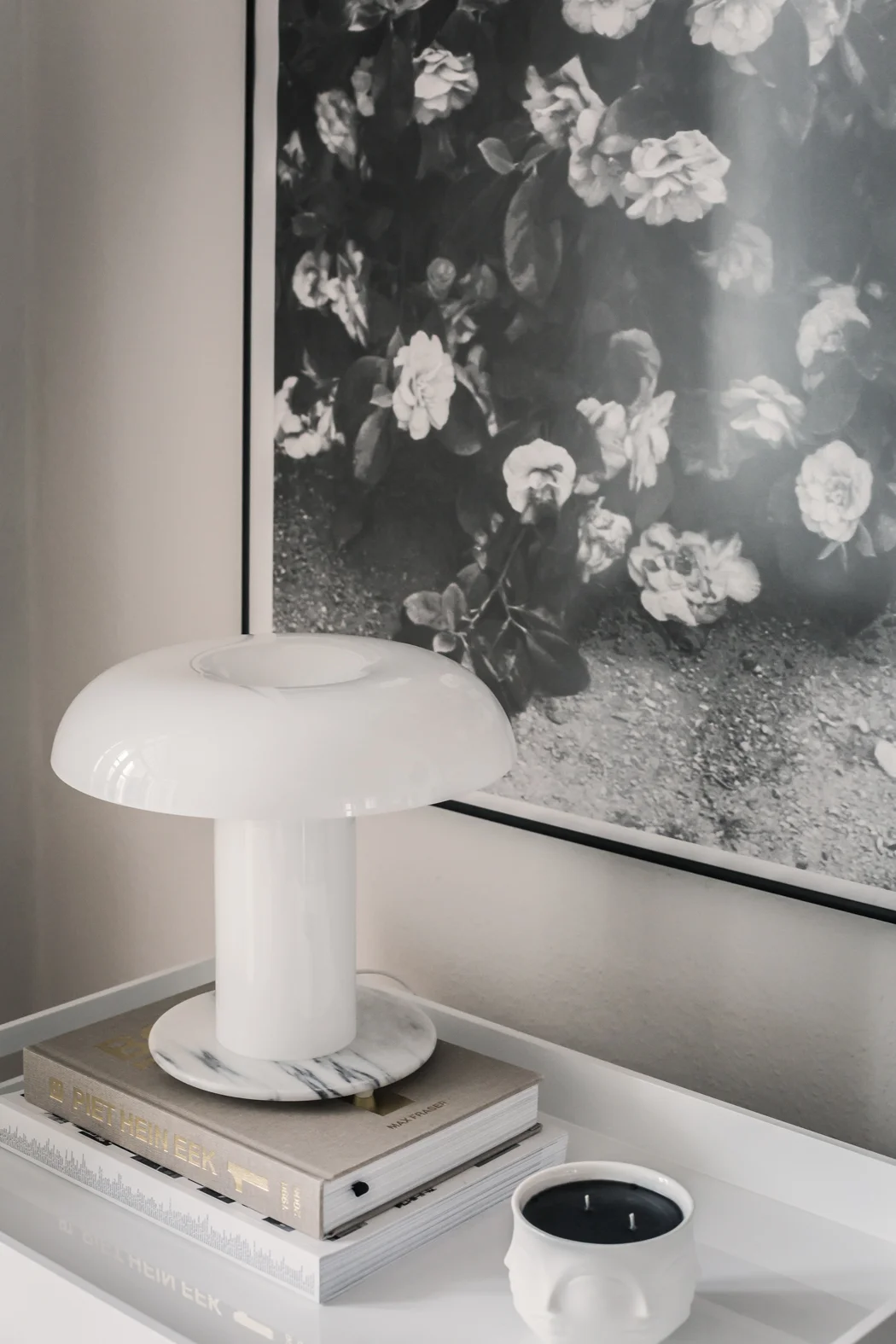 8 Ways To Decorate Around a Flat Screen TV