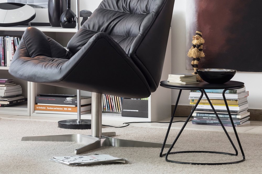 OTHER FORMS OF LIVING PRIZE: Thonet side table “S18”