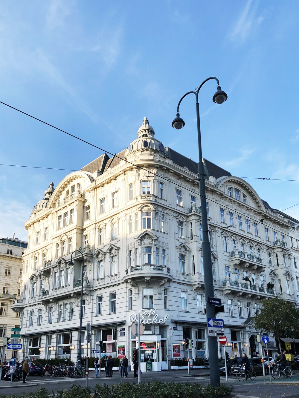 Caf&eacute; Pr&uuml;ckel