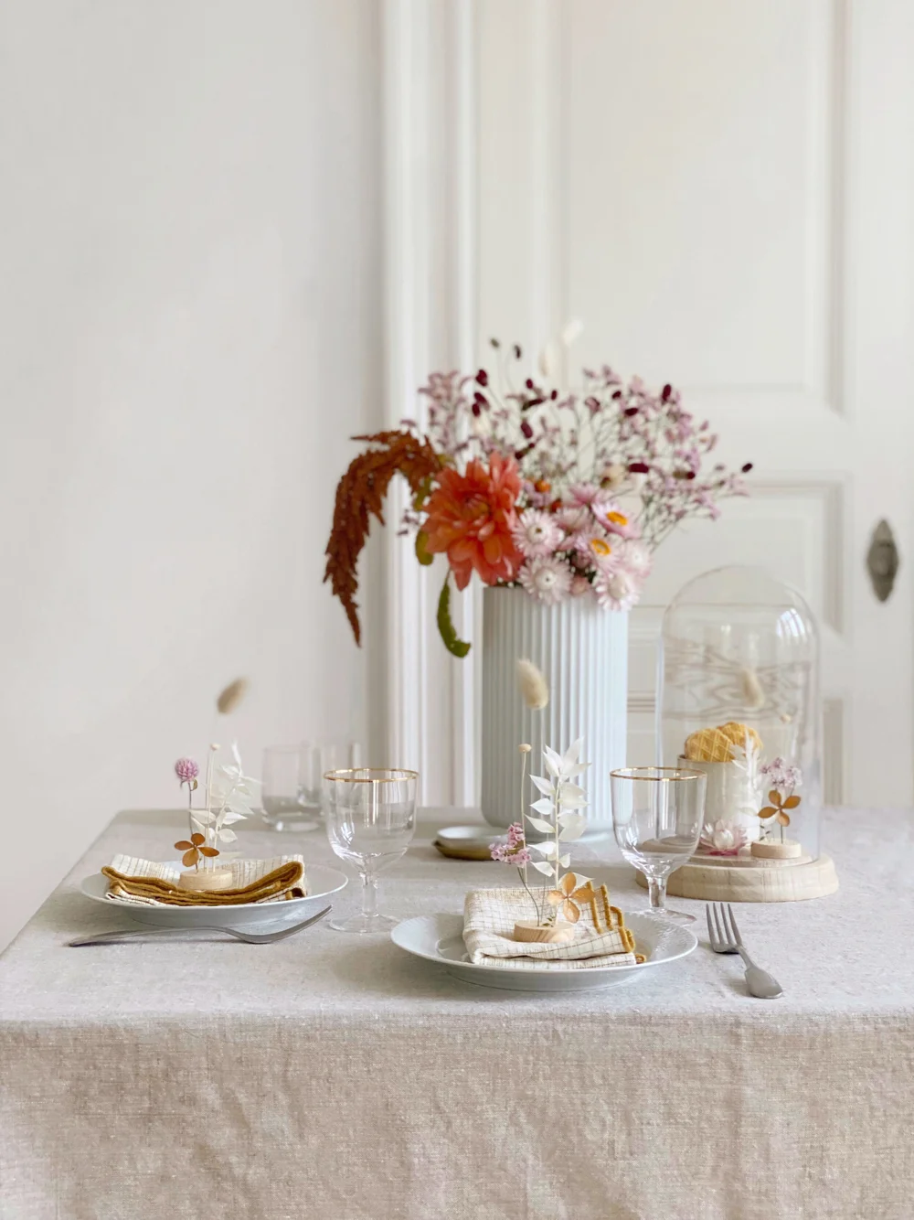 DIY Idea: Dried Flowers Inspired by Ikebana