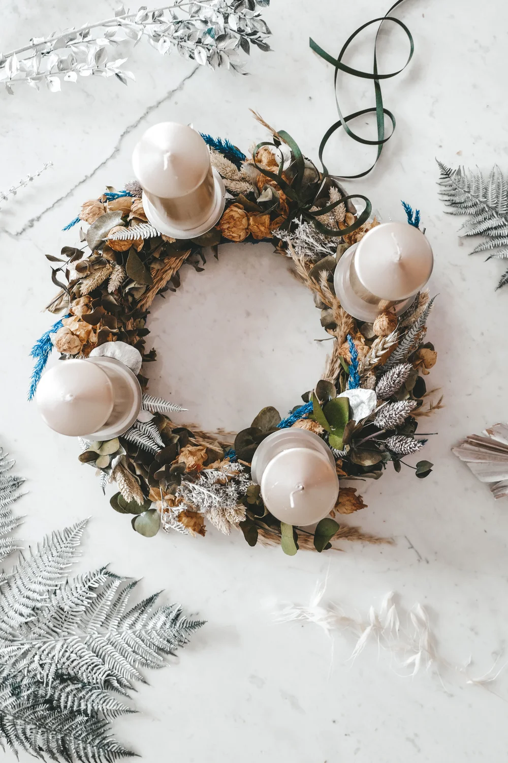 We_Are_Flowergirls_Christmas_Collection_DriedFlowerWreath_Adventskranz_2021-1430795.jpg