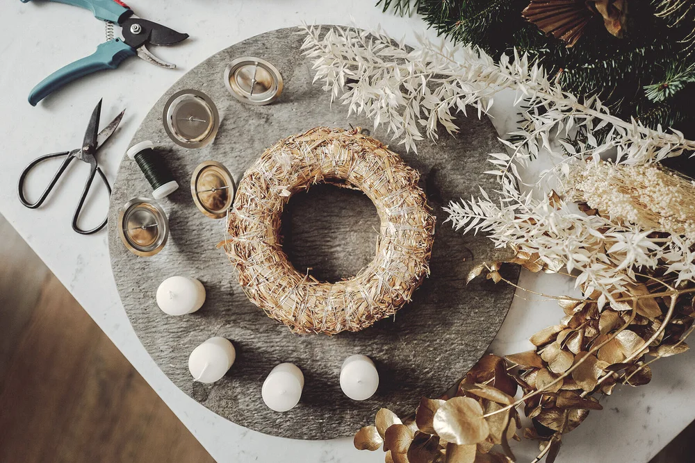 WeAreFlowergirls_handmade_Dried_Flower_Wreaths_2020-1220340-2.jpg