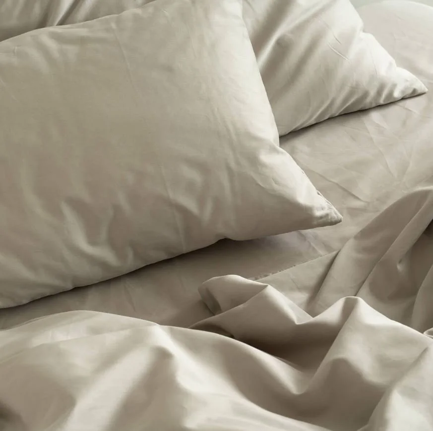 Satincouplebedding-lgrey.JPG