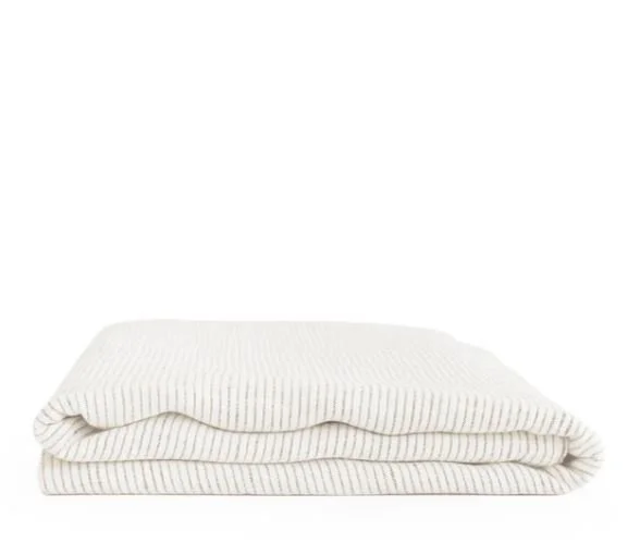Tafellinnen-PinstripeFlax.JPG