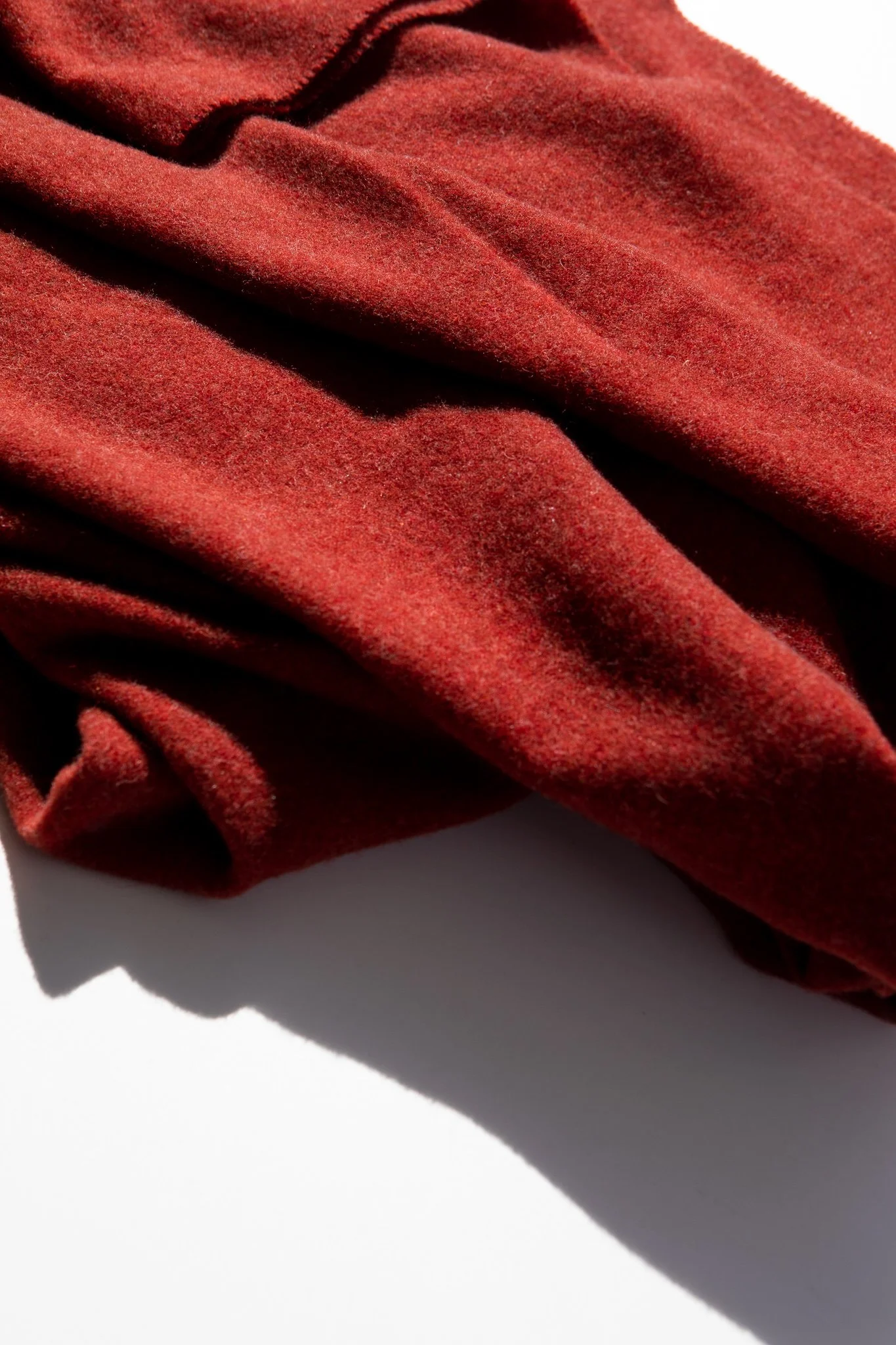 Coisa recycled wool 2023 HR_detail_earth.jpg