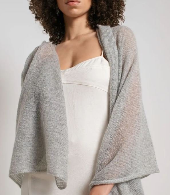 Helene-Grey-model.JPG