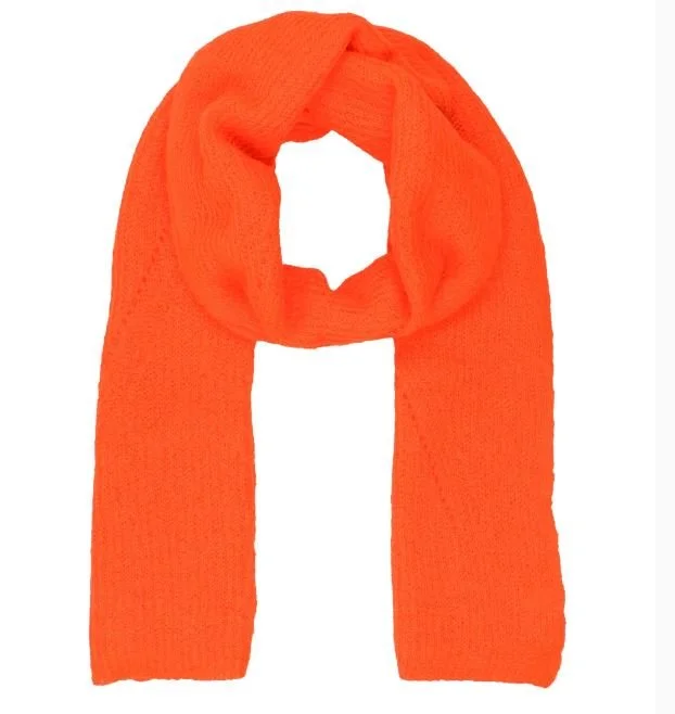Jille-neonorange-sjaal.JPG