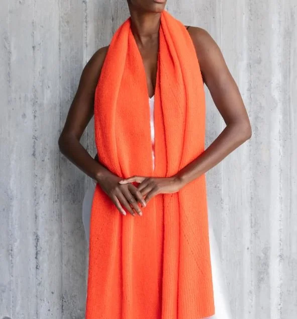 Jille-neonorange-model.JPG