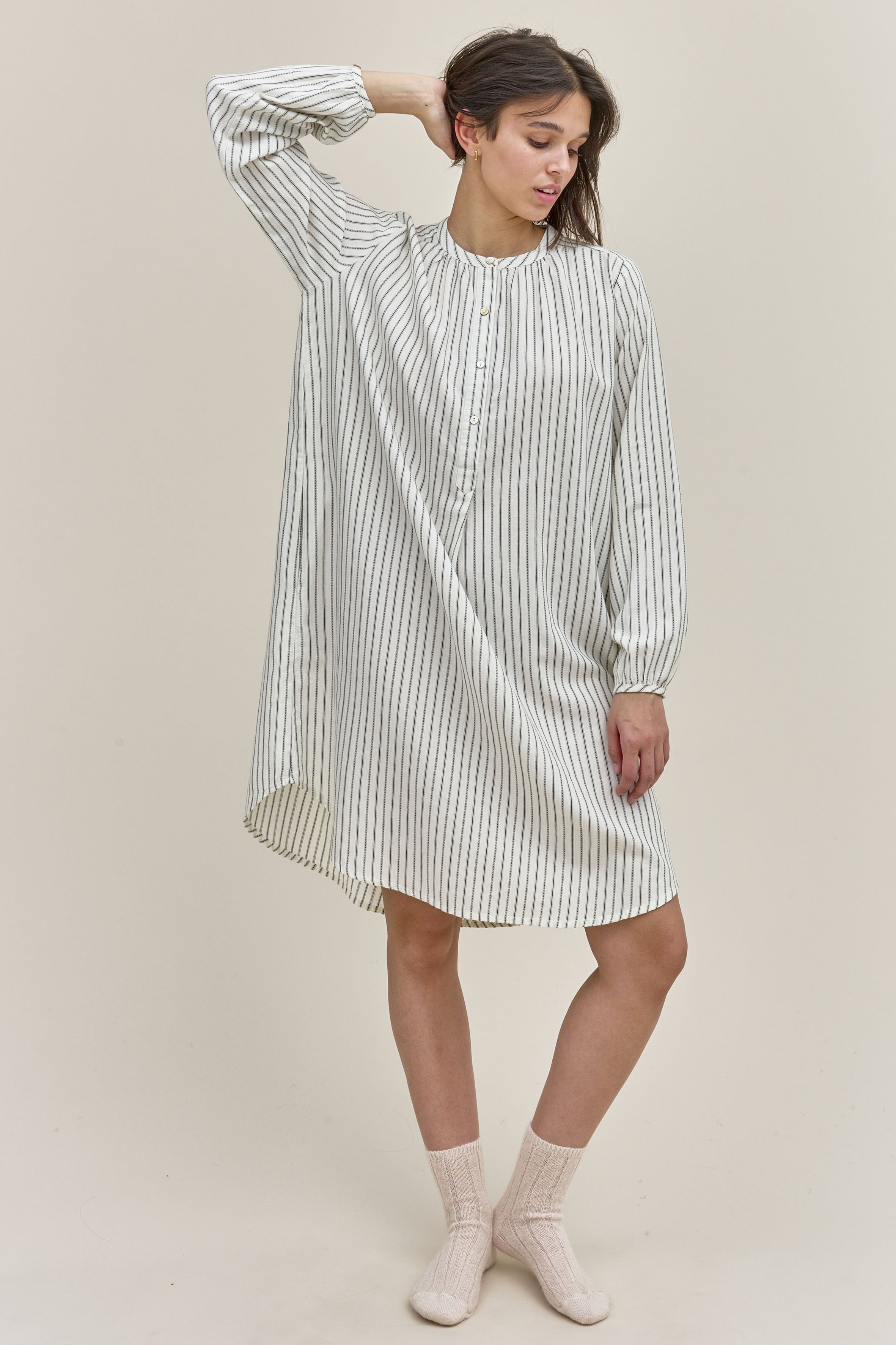 niara stripe black front 2.jpg