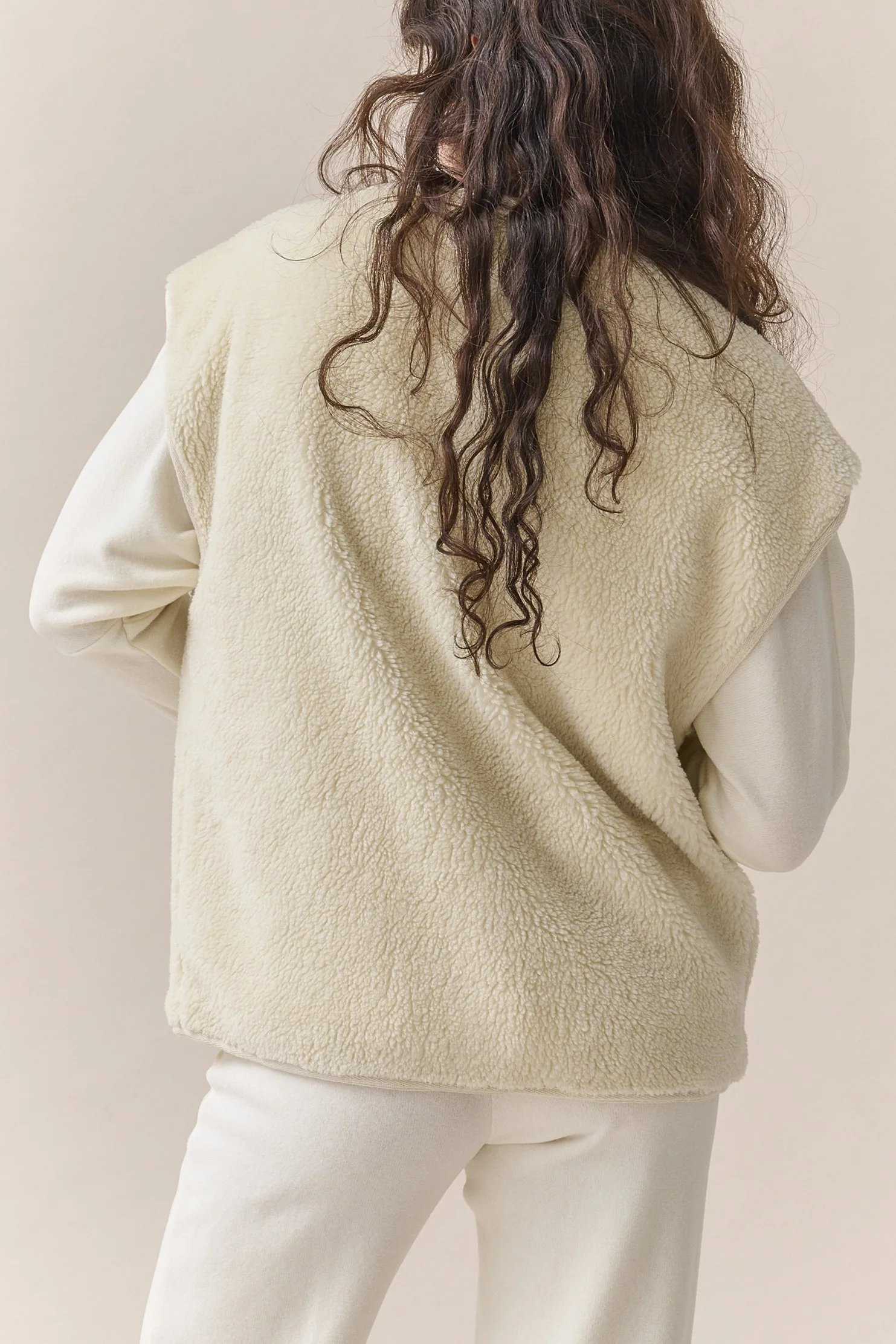 polek teddy offwhite back.jpg