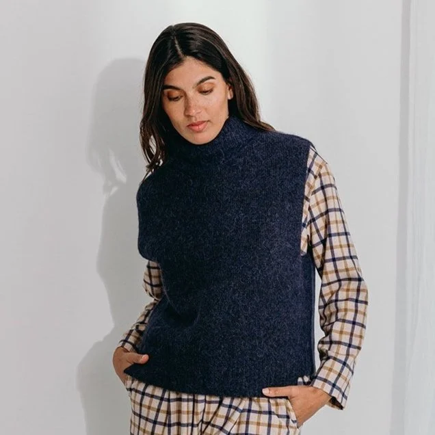 ALICEETMAMAN-FW25-%C2%A9BUROBONITO-280.jpg