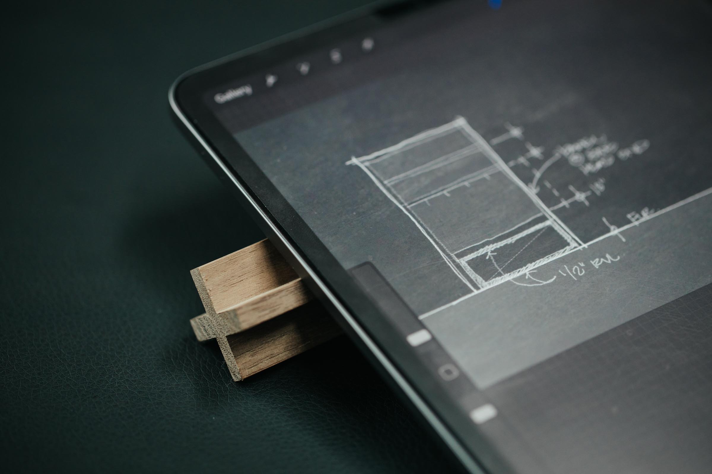kiXstand | 30X40 Design Workshop