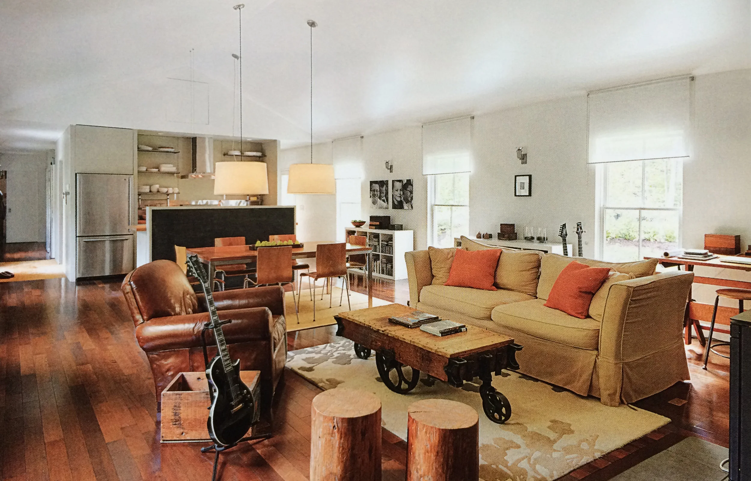 The Longhouse - Living Room