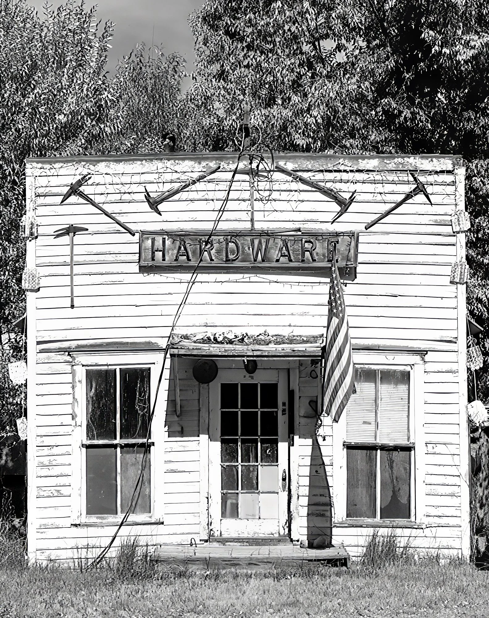 Crestone Hardware Store.jpg