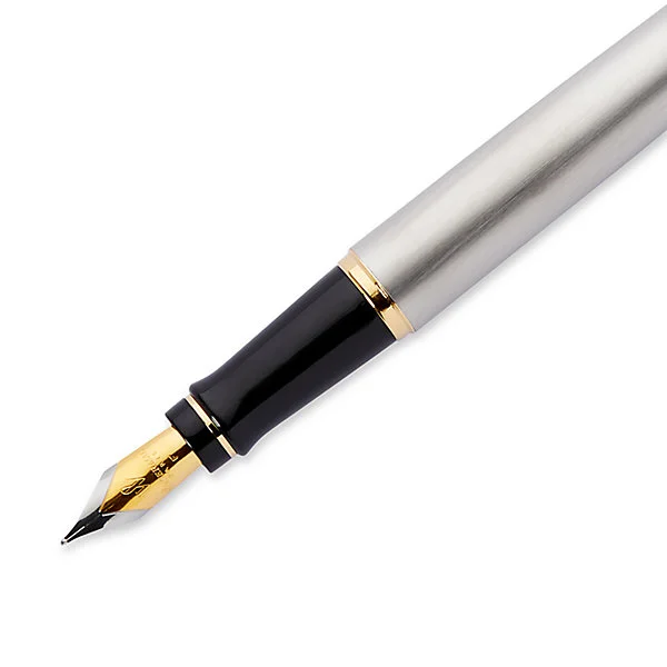 S0951940-waterman-mid-expert-tip-detail.jpg