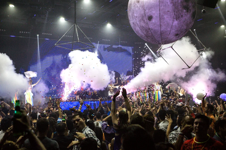 DosXX_Luna_Selects-48.jpg