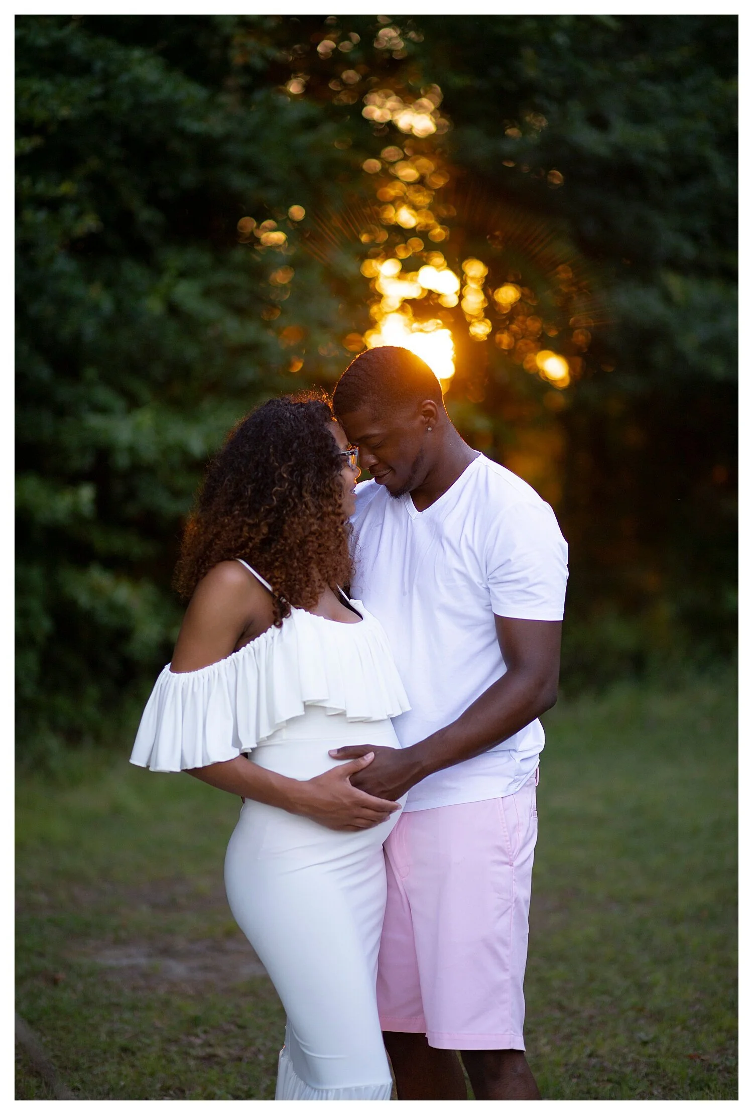  Zaynah's Stunning Maternity Photoshoot in Savannah
