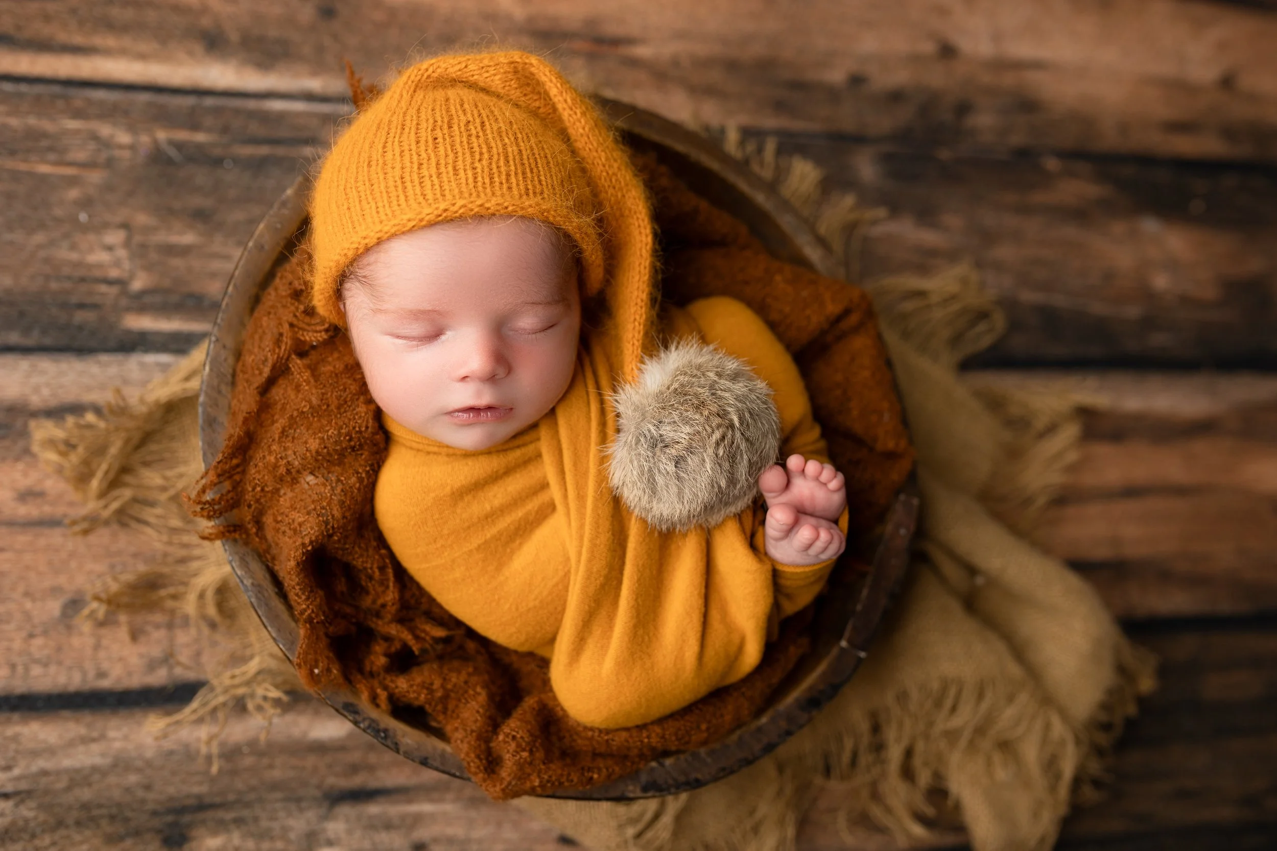 Savannah Newborn Photographer | Capturing Your Baby's First Days with Timeless Portraits